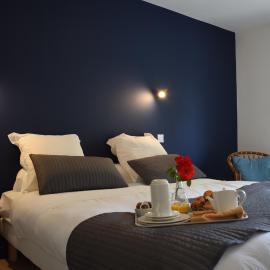 Hôtel et appartements les platanes，位于索伊茨的酒店