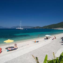 Happy Camp Mobile Homes in Camping Karavomilos Beach，位于萨米的酒店