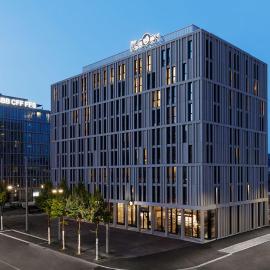 Stay KooooK Bern Wankdorf - Online Check In，位于伯尔尼的酒店