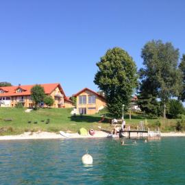 Seehotel und Appartements Schnöller，位于里登的酒店