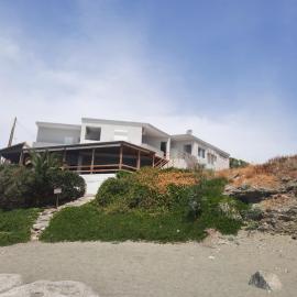 Voula Beach，位于兰特斯的酒店