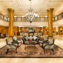Millennium Hotel and Conference Centre Gloucester London，位于伦敦的酒店