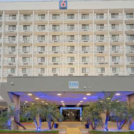 Motel 6-Los Angeles, CA - Los Angeles - LAX，位于英格尔伍德的酒店
