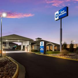 Best Western Grants Inn，位于格兰茨帕斯的酒店