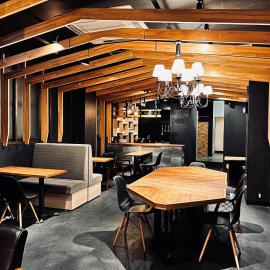 Namba Guesthouse HIVE，位于大阪的酒店