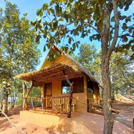 La Montaña Parque Natural，位于La Curva的酒店