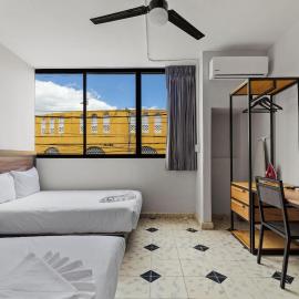Suites Reforma by HomiRent，位于梅里达的酒店