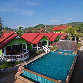 Nature Beach Resort, Koh Lanta，位于高兰的酒店
