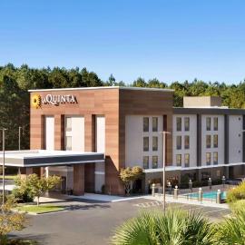 La Quinta Inn & Suites by Wyndham Selma/Smithfield I-95，位于Selma的酒店