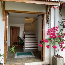P&B Residences Legazpi，位于黎牙实比的酒店