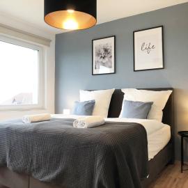 LIME HOMES: Balkon, Küche, Netflix，位于巴尔辛格豪森的酒店