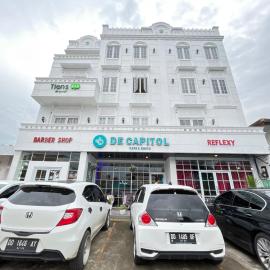 De capitol Hotel Syariah，位于Pacinongong的酒店