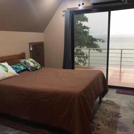 Portofhino South Homestay，位于Malitbog的酒店