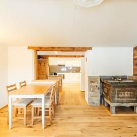 Casa Nacla Sedrun/Surrein，位于塞德龙的酒店