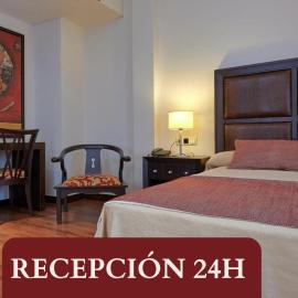 Hotel Las Cabañas,位于佩尼亚兰达德夫拉卡蒙特的酒店