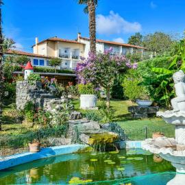 Logis Hôtel & Restaurant Aux Tauzins,位于蒙福尔-昂沙洛斯的酒店