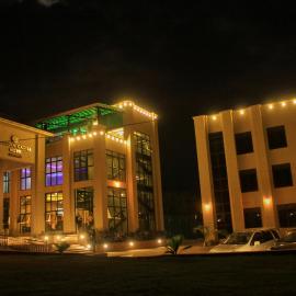 Golden Castle Hotel Hoima，位于Hoima的酒店
