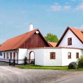 Stevns Birkevang holiday apartment in idyllic countryside，位于Faxe的酒店