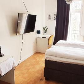 sonniges Zimmer mit Balkon im Herzen Mannheims，位于曼海姆的酒店