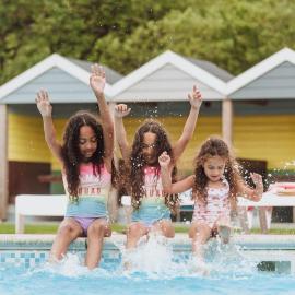 Newquay Bay Holiday Resort by Away Resorts，位于纽基的酒店