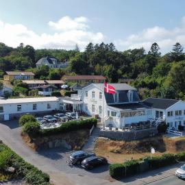 Sandkaas Badehotel，位于阿灵厄的酒店