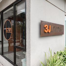 3J Living，位于Binong的酒店