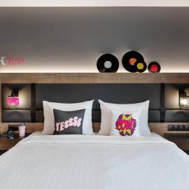 Moxy Bucharest Old Town，位于布加勒斯特的酒店