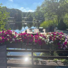Holiday Home 'Beautifull Water'，位于拉纳肯的酒店