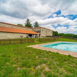Casa Rural Pazo San Damian，位于Amoeiro的酒店