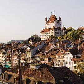 Boutique Hotel Schlossberg，位于图恩的酒店