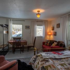 Meadow Suites in Wells，位于Barkerville的酒店