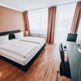 Zentral Hotel，位于巴特法兴格的酒店