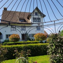 BnB Elsenerhaus，位于Bilten的酒店