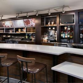 Courtyard by Marriott Memphis Collierville，位于科利尔维尔的酒店