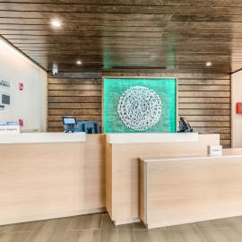 Fairfield by Marriott Inn & Suites Knoxville Clinton，位于Clinton的酒店