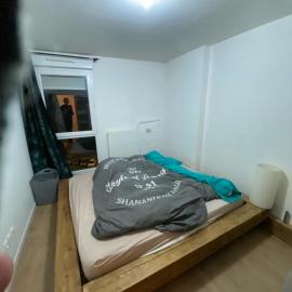 Super chambre avec salle de bain