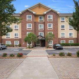 Studio 6 Lenexa - Overland Park，位于雷内克萨的酒店