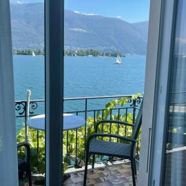 Art Hotel Ristorante Posta Al Lago,位于隆科索普拉阿斯科纳的酒店