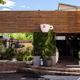 Hotel Brilliant Meseș，位于札勒乌的酒店
