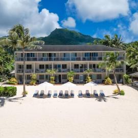 Moana Sands Beachfront Hotel，位于拉罗汤加的酒店