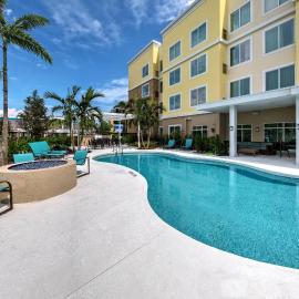 Residence Inn Fort Lauderdale Pompano Beach Central，位于帕诺滩的酒店