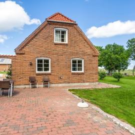 3 Bedroom Cozy Home In Vesløs，位于Vesløs的酒店