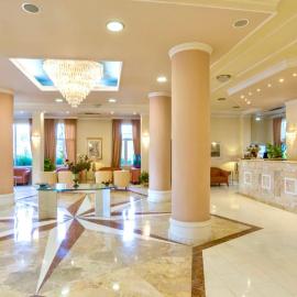 Hotel Philippos Livadeia,位于莱瓦贾的酒店