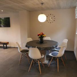 Ferienwohnung Am Pfaffenderbach，位于Ralingen的酒店