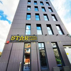 StarLight Hotel，位于地拉那的酒店