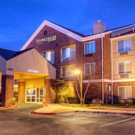Fairfield Inn and Suites Memphis Germantown，位于孟菲斯的酒店