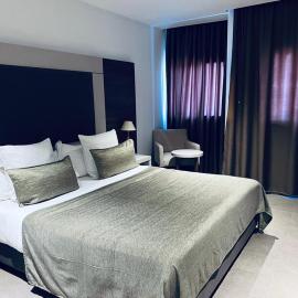 Grand Hotel Central Conakry，位于科纳克里的酒店
