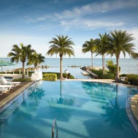 Courtyard by Marriott Faro Blanco Resort，位于马拉松的酒店