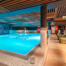 Hotel Erbprinz - Gourmet & Spa，位于卡尔斯鲁厄的酒店