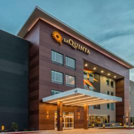 La Quinta Inn & Suites by Wyndham Galt Lodi North，位于Galt的酒店